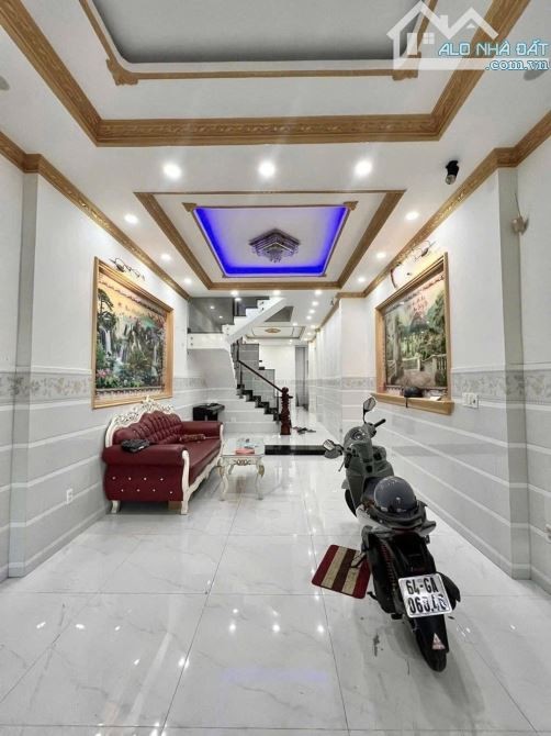 CHÚ TRÁNG BÁN GẤP NHÀ NGÔ THỜI TRUNG, Q5. GIÁ:3TỶ770/65,5m2. 3LẦU. SỔ HỒNG CHÍNH CHỦ - Ảnh 3