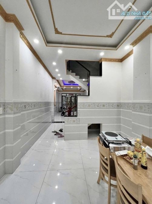 CHÚ TRÁNG BÁN GẤP NHÀ NGÔ THỜI TRUNG, Q5. GIÁ:3TỶ770/65,5m2. 3LẦU - Ảnh 2
