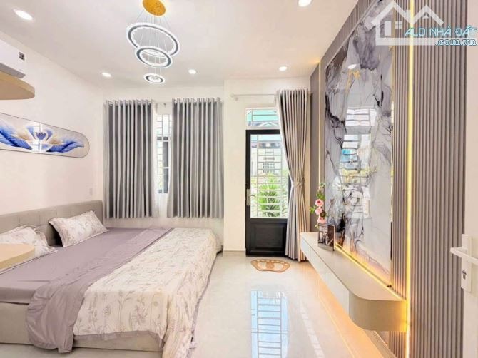 XOAY VỐN BÁN NHANH NHÀ LÝ THÁI TỔ, QUẬN 10. GIÁ:4,36Tỷ/5x12,7m. 4LẦU. SỔ HỒNG RIÊNG - Ảnh 4