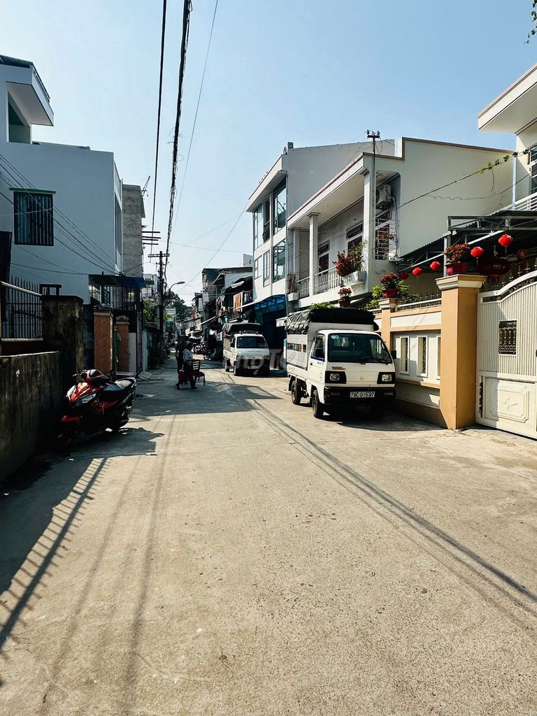 NHÀ NỞ HẬU, HẺM ÔTÔ - Ảnh 1
