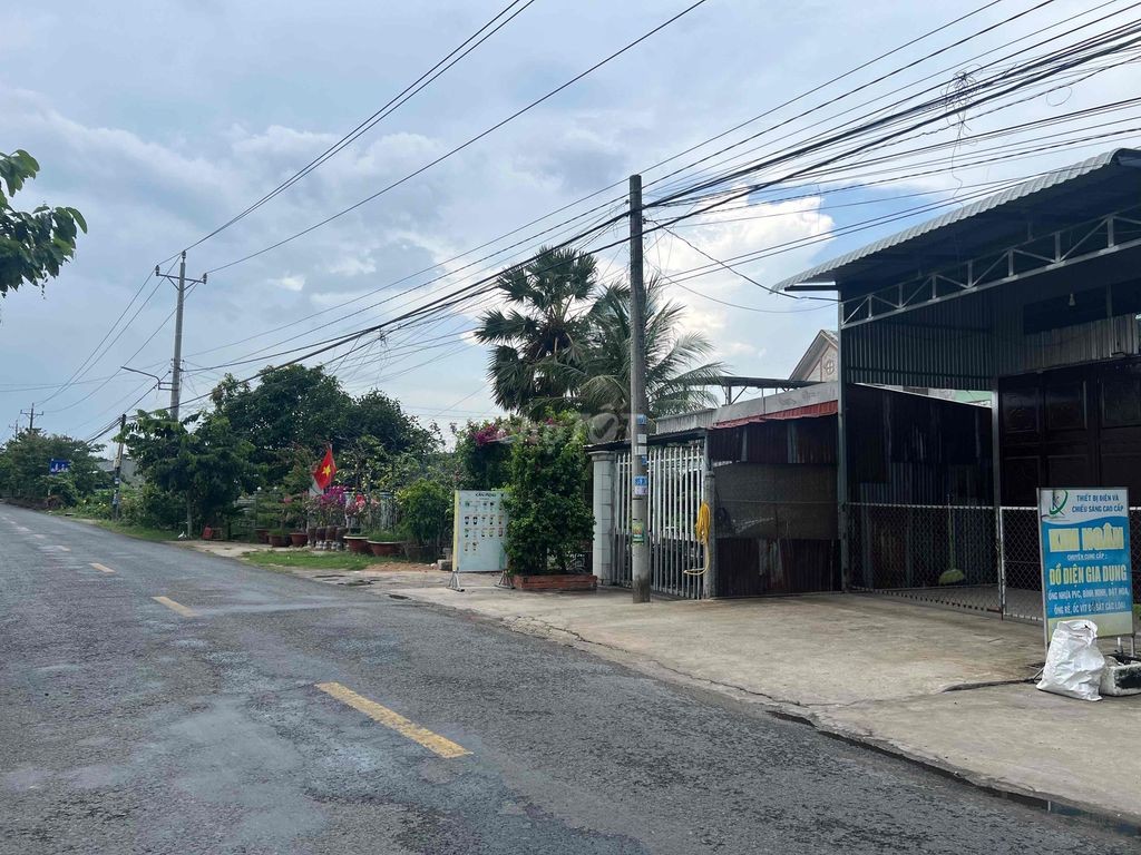 Nhà Kho Diện Tích 157m