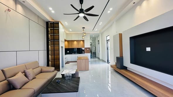 ✅NHÀ MÊ HIỆN ĐẠI 1 trệt 1 lầu 1 hầm 4 phòng ngủ VIEW siêu đẹp - Ảnh 2