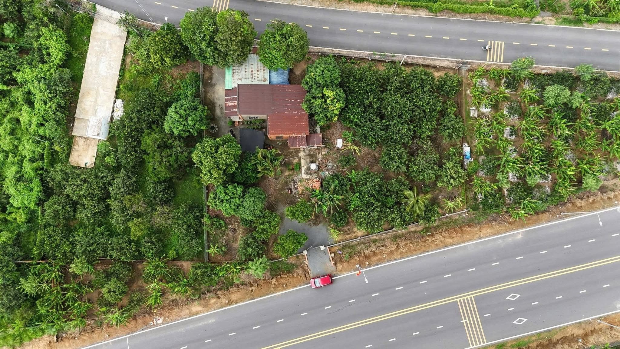 Bán Đất Tân Uyên 2 Mặt Tiền Ngang 45 Dài 30 Bạch Đằng 1.442,4m², Đường trước rộng 28m 0922222590 - Ảnh 1