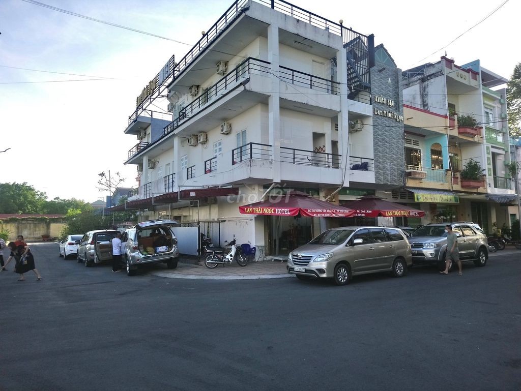 Bán khách sạn góc 2 mặt tiền trung tâm TP Cao Lãnh - Giá 18 Tỷ - Ảnh 1