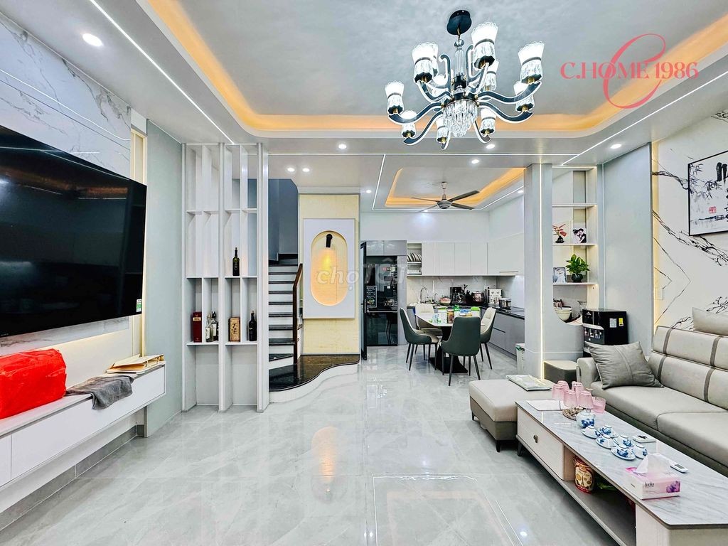NHÀ XÂY MỚI ĐỘC LẬP 4T - NGANG ĐẸP - FULL NỘI THẤT TẠI MIẾU HAI XÃ