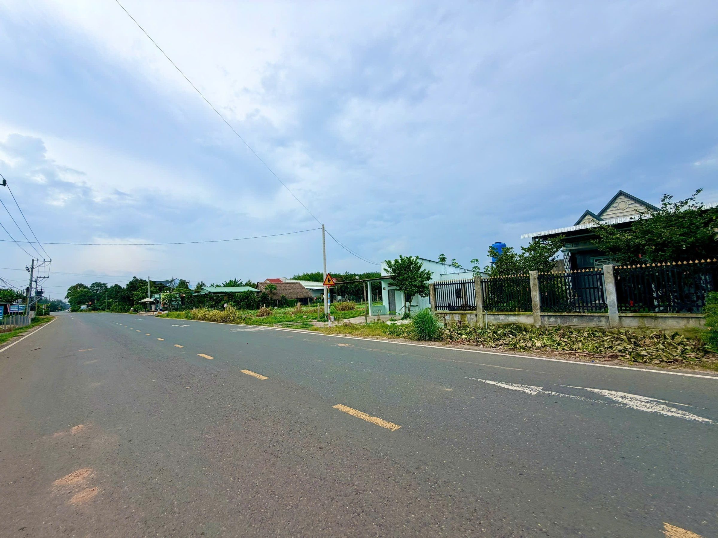 CẦN TIỀN BÁN NHANH 3200M2 ĐẤT SỔ RIÊNG NGAY KCN LỚN GẦN CHỢ DÂN ĐÔNG. GIÁ 170TR/SỔ - Ảnh 5