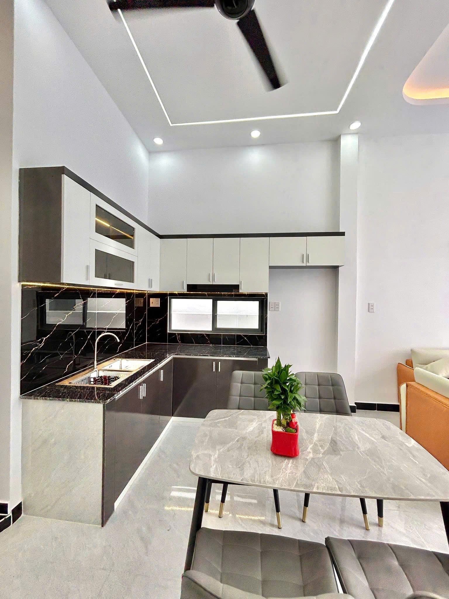 NHÀ CẤP 4 GIÁ TỐT CHO ANH CHỊ TÀI CHÍNH 200 TRIỆU NHẬN NHÀ Ở NGAY - Ảnh 7
