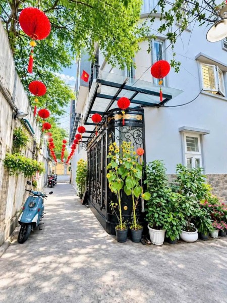🆘 GẤP BÁN GIẢM SÂU CÒN 💰 6.XX TỶ (TL )❌ 40M2 ĐẤT 💥 SÁT MẶT TIỀN Q1