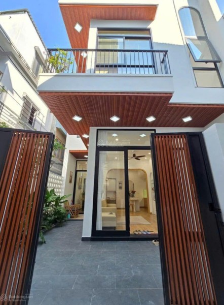 Giá Tốt -Chốt Liền Tay-Cần bán Gấp nhà 1T1L đường Hưng Nhơn, Bình Chánh