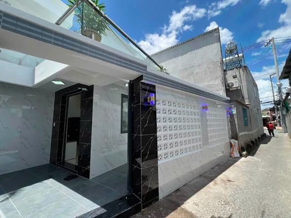 Huỳnh Tấn Phát Nhà Bè tphcm