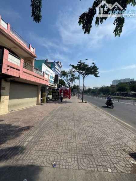 MẶT PHỐ KINH DƯƠNG VƯƠNG SẦM UẤT NGÀY ĐÊM - NGANG BỀ THẾ - DT 260M - ĐA CÔNG NĂNG ĐA NGÀNH