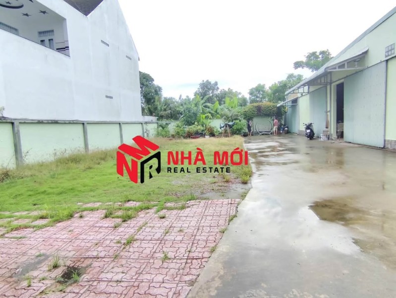 🏡 NỀN SIÊU RỘNG 25M NGANG – CÓ SẴN NHÀ CẤP 4 – PHÙ HỢP MỞ VĂN PHÒNG, KHO CHỨA HÀNG 📦