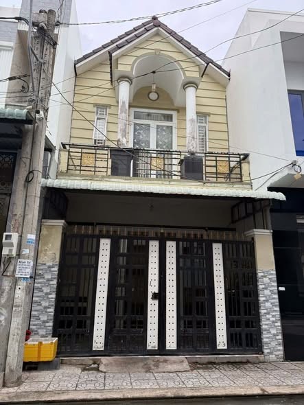 NHÀ 1 TRỆT 1 LẦU HOÀN CÔNG RỘNG RÃI