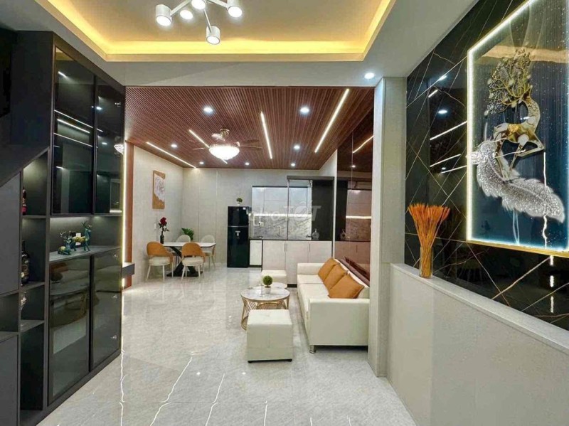 Nhà 2 tầng full nội thất Hải Hồ