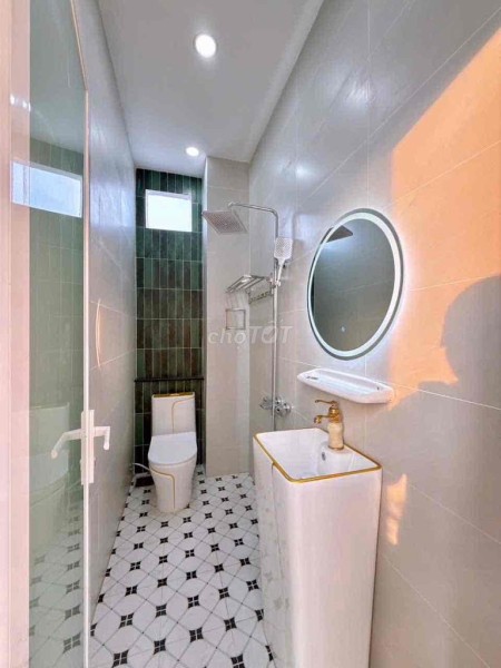 Nhà 3 tầng trục chính hẻm kinh doanh - Cách trường ĐH Y Dược 500m