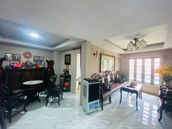 NHÀ 4 TẦNG – 5 PHÒNG NGỦ – NGANG 8,3M