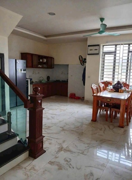 NHÀ DÂN 2 TẦNG – CỘT 5 – TRUNG TÂM THÀNH PHỐ – 78M² – GIÁ CHỈ 2 TỶ XXX