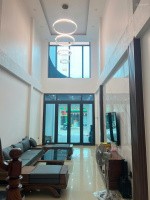Nhà mới 4 tầng, mặt tiền kinh doanh 2 ô tô tránh 83m.
