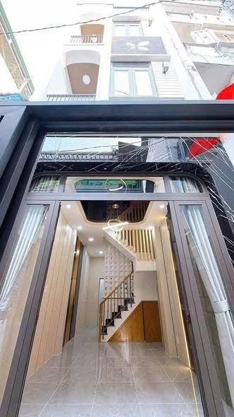 NHÀ MỚI ĐẸP QUẬN 4 - THIẾT KẾ HIỆN ĐẠI SANG TRỌNG