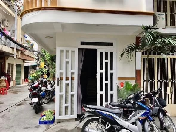 NHÀ NGUYỄN NGỌC LỘC HẺM XE HƠI - PHƯỜNG 14-QUẬN 10-2 MẶT THOÁNG -