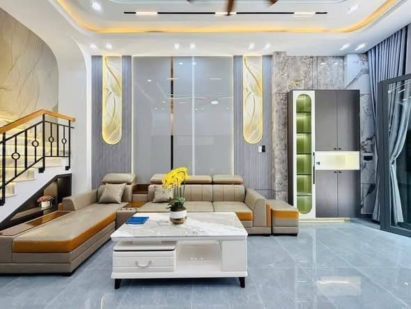 Nhà phố Tân cổ điển – Full nội thất – Xe hơi đậu cửa