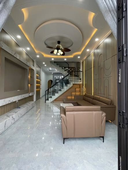 NHÀ TÂN CỔ ĐIỂN HẺM HÀN MẠC TỬ