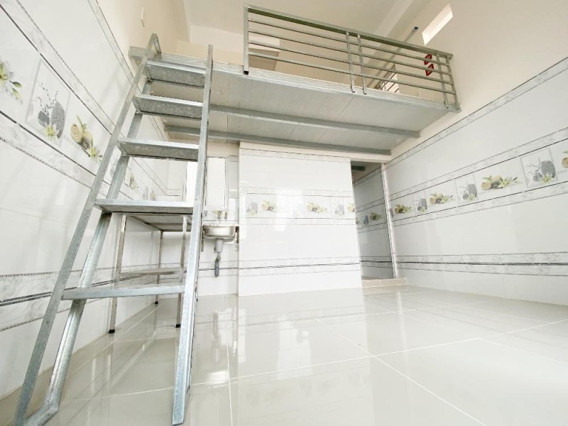 Phòng trọ Phạm Văn Bạch, P.Tân Sơn - 18m² - 3tr2 - Có gác - Thang máy
