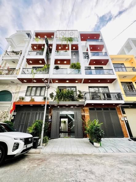 Siêu Phẩm 3 Tầng Hẻm nhựa 12m