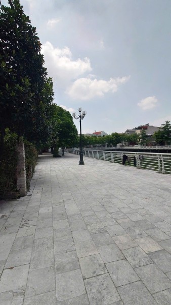 Tôi cần bán nhanh lô đất tại KDC Làng Cả, Hội Hợp DT 119m2, MT 8m nở hậu đẹp sẵn sổ giá chỉ 3,4 tỷ