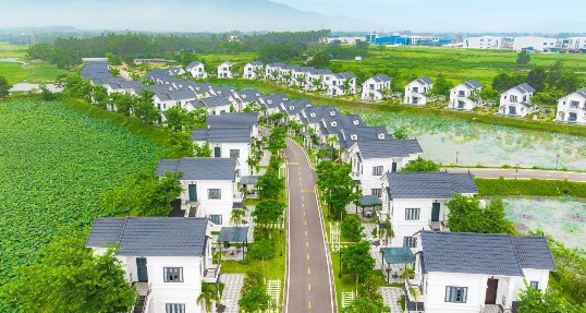 Vườn Vua Resort & Villas